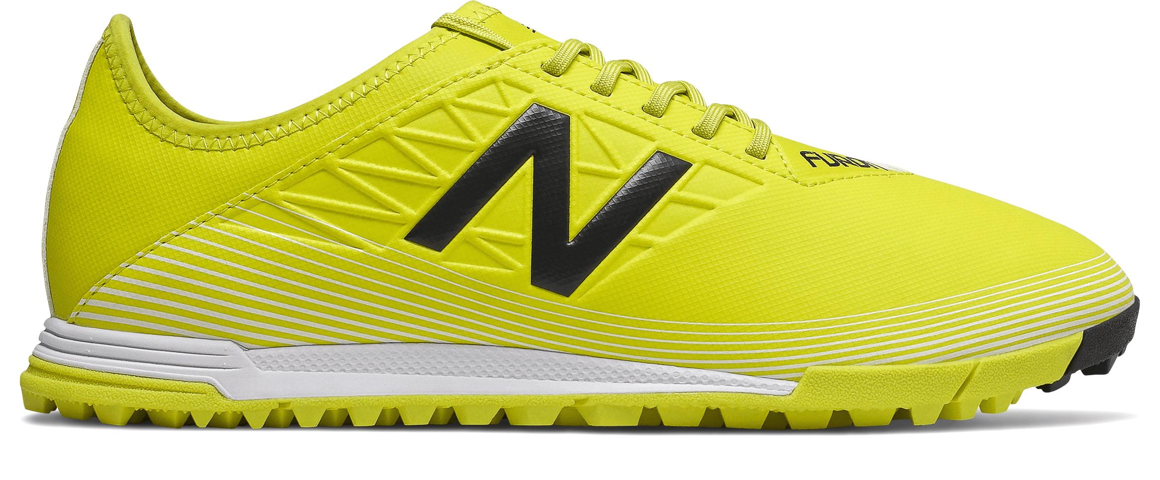 new balance boys wide