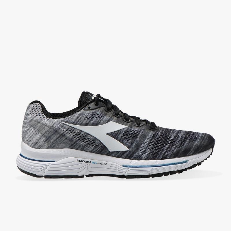 diadora running shoes