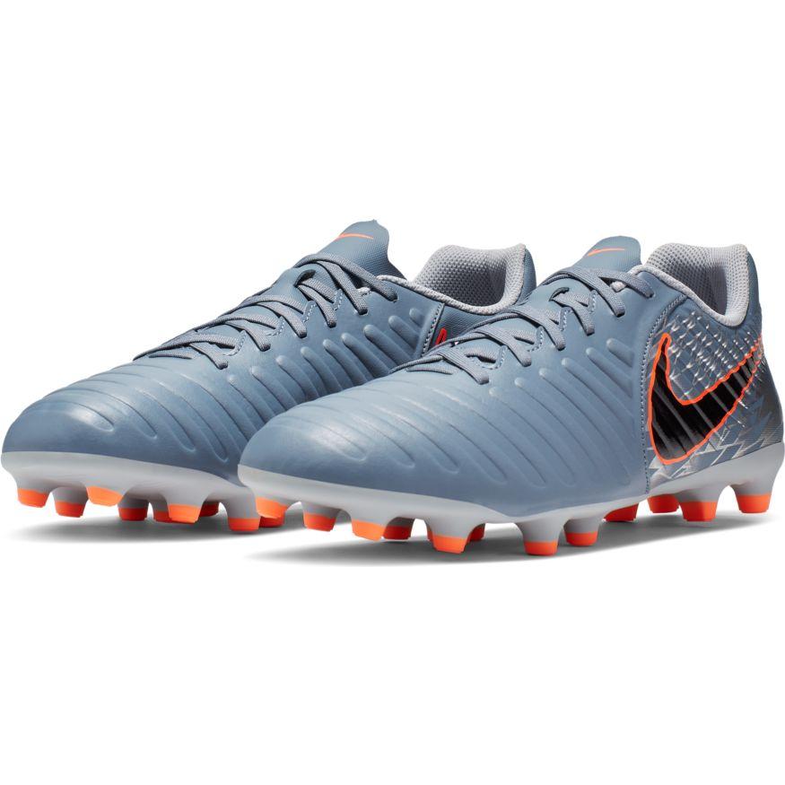 nike tempo 7