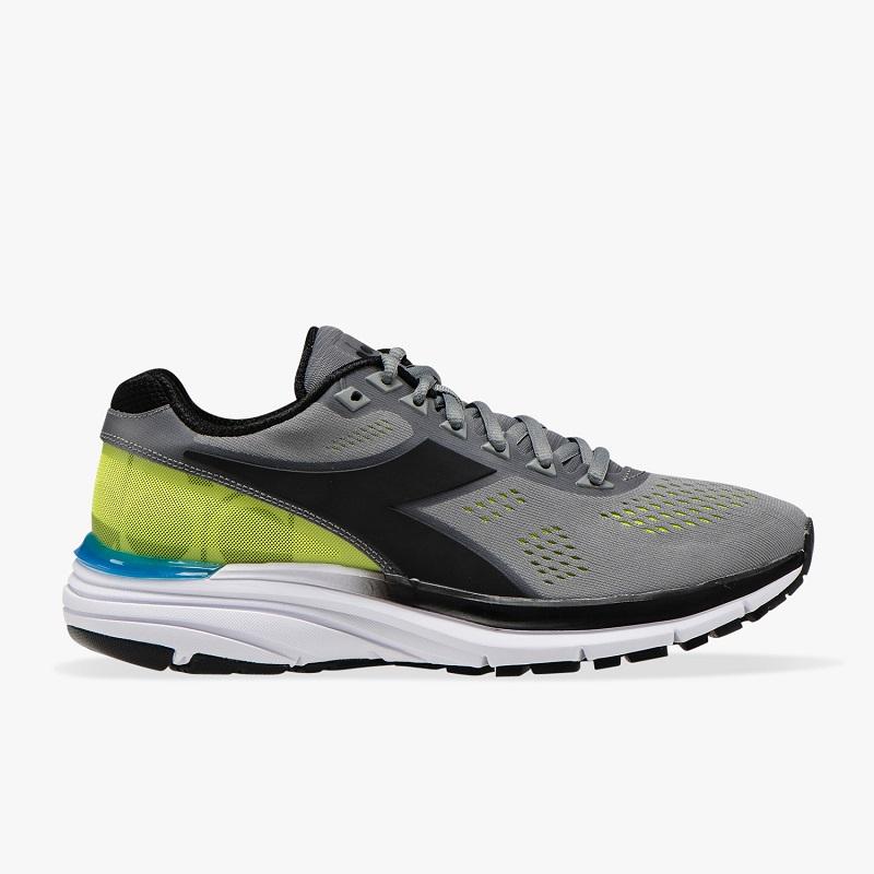 diadora running shoes