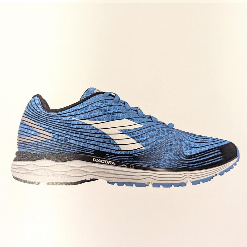 diadora blushield mythos fly