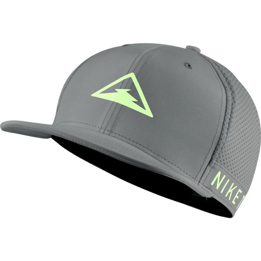 nike dry pro trail cap