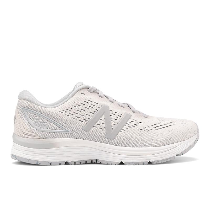 new balance womens 880v9