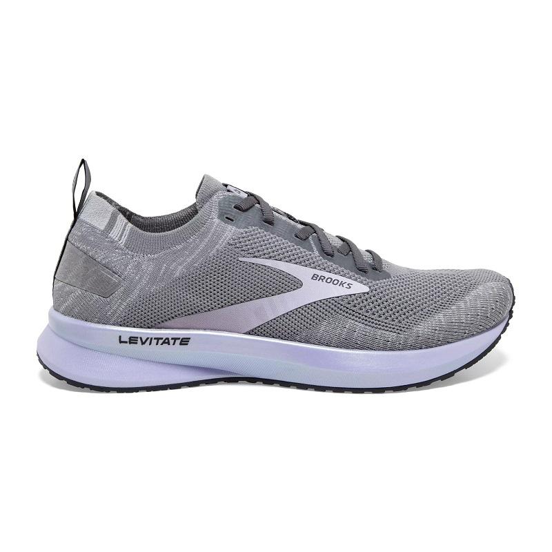 brooks womens levitate