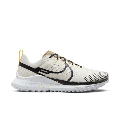 Soccer Plus | NIKE Men' Nike React Pegasus Trail 4