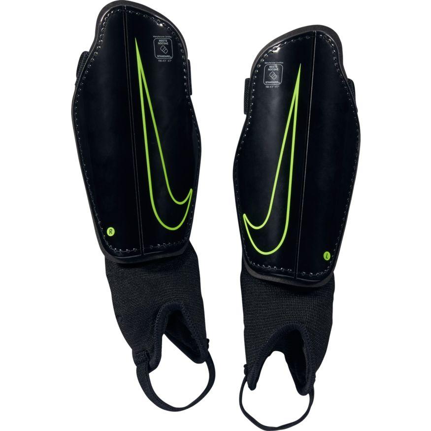 boys nike shin pads