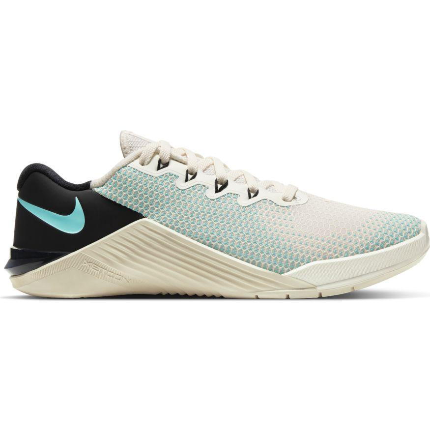 womens nike metcon 5