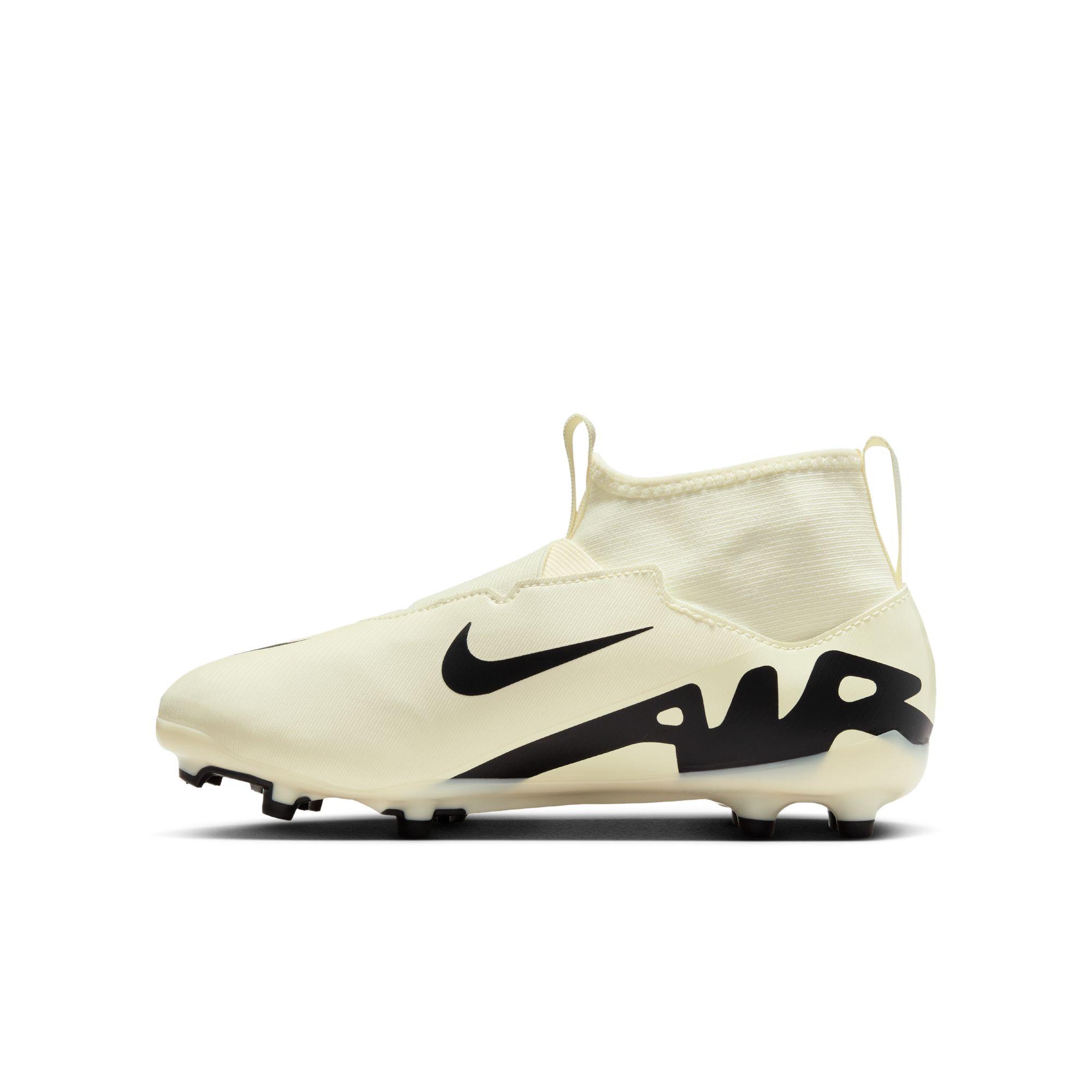 nike vapor gold cleats