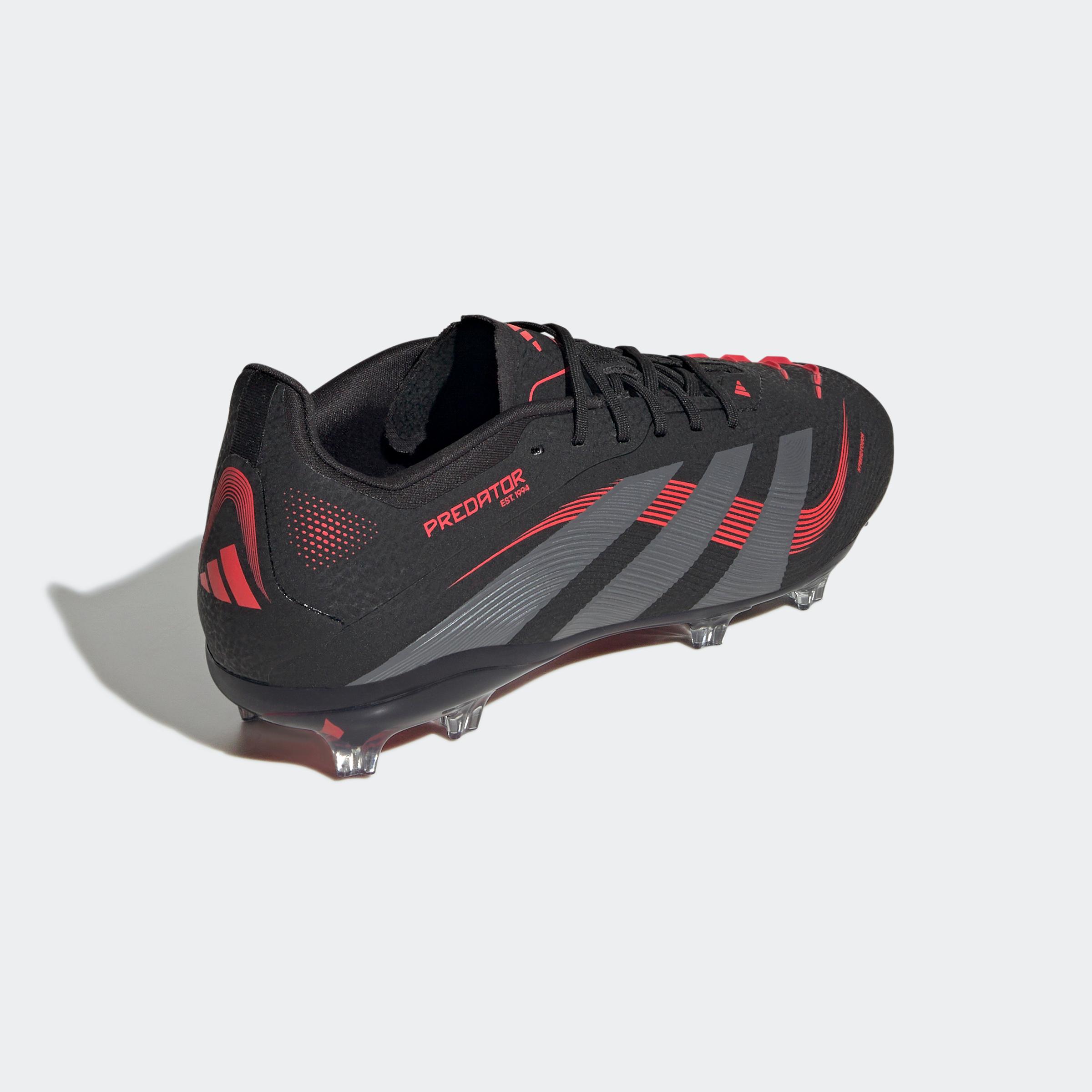 Men’s adidas predator soccer cleat in EUC size 9 adidas Men main image 2